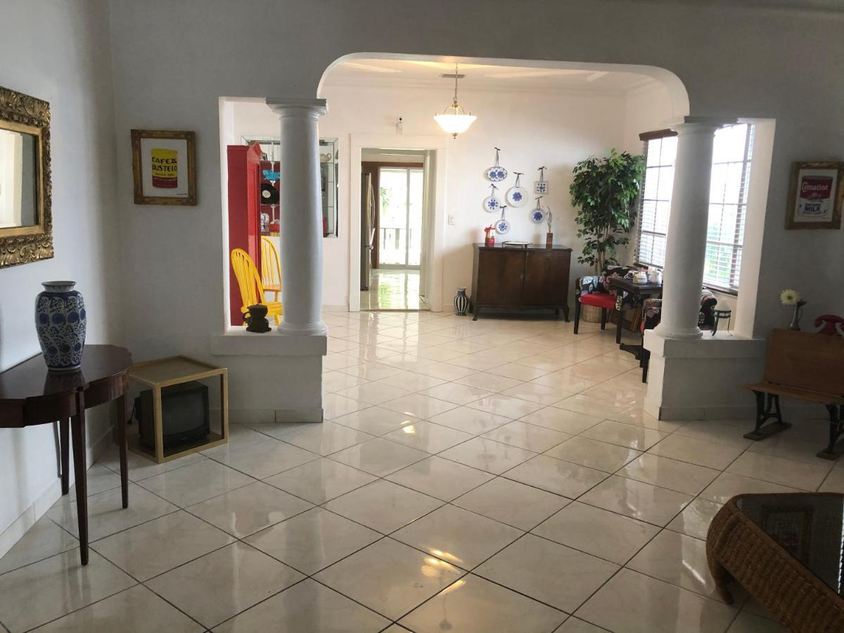 Private Suite Next To Calle Ocho Miami Kültér fotó