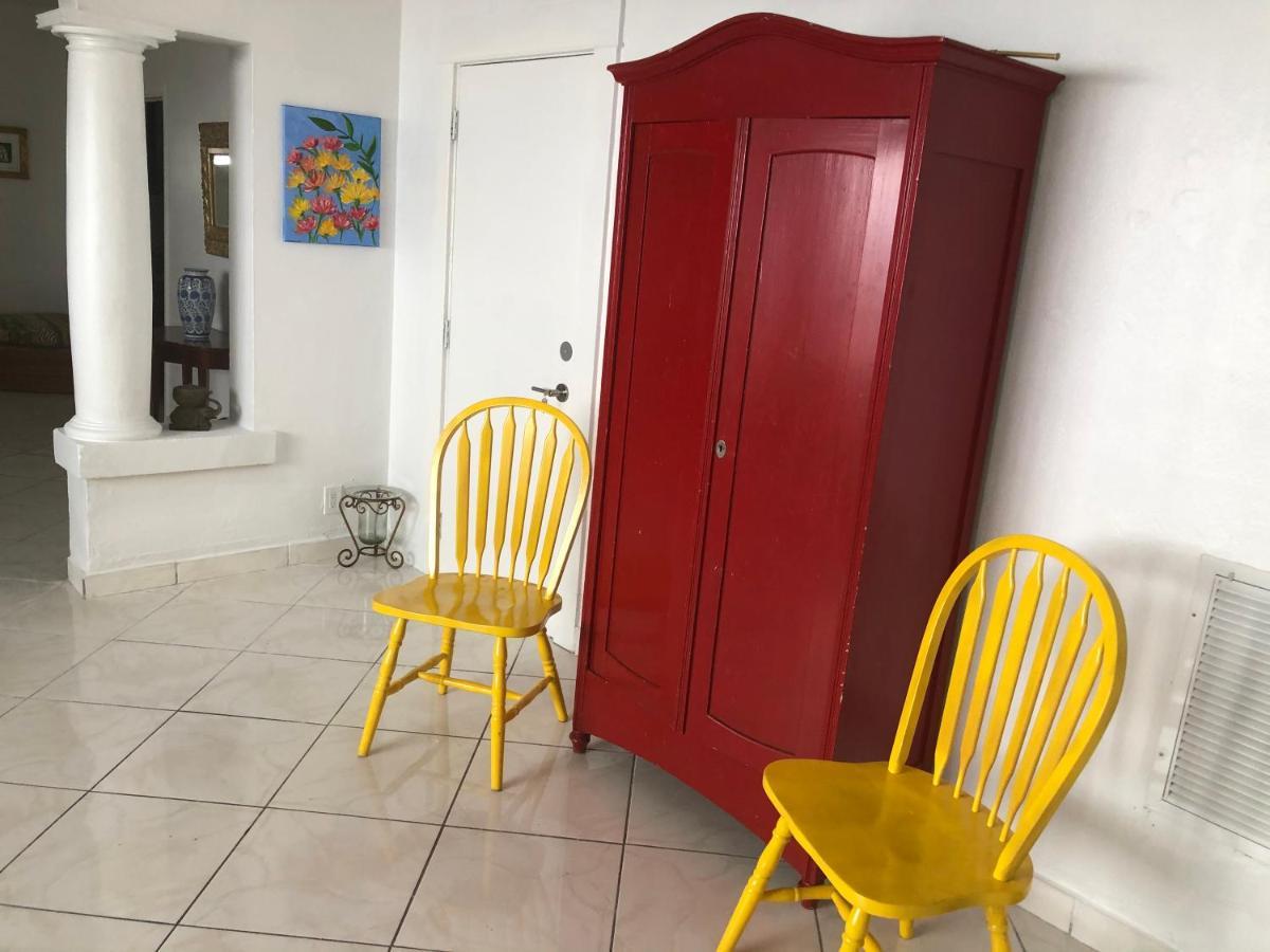 Private Suite Next To Calle Ocho Miami Kültér fotó