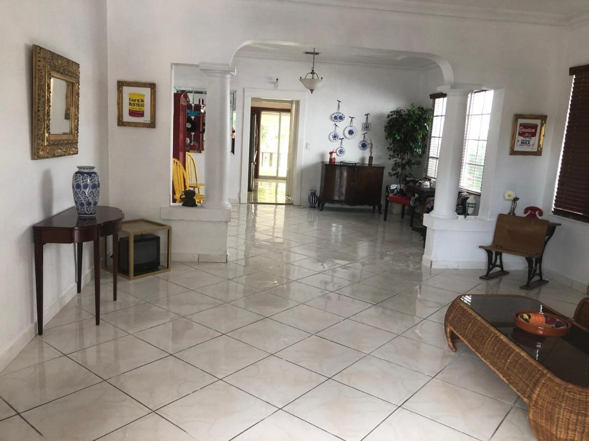 Private Suite Next To Calle Ocho Miami Kültér fotó