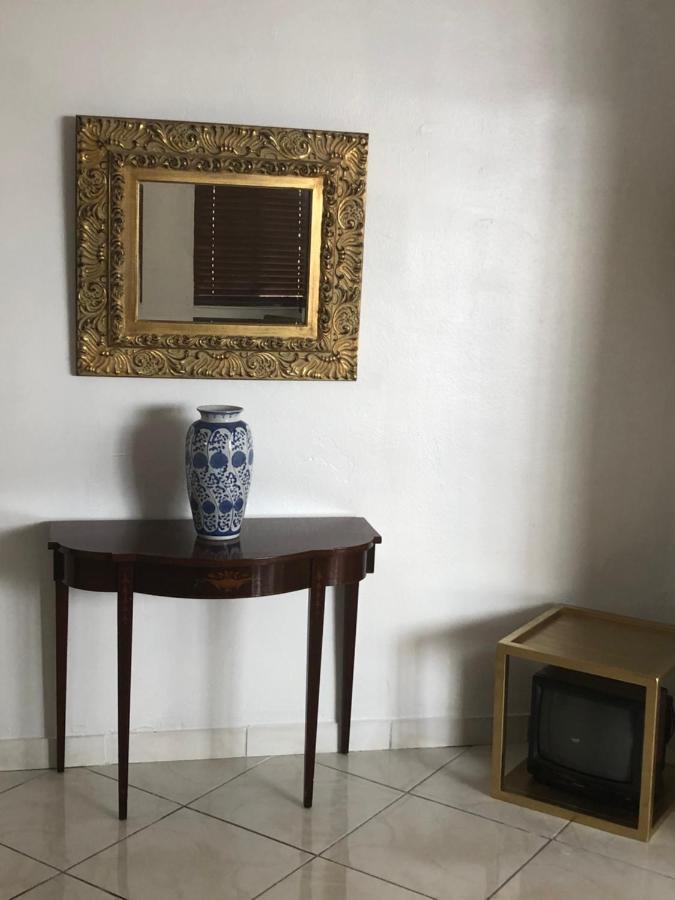 Private Suite Next To Calle Ocho Miami Kültér fotó