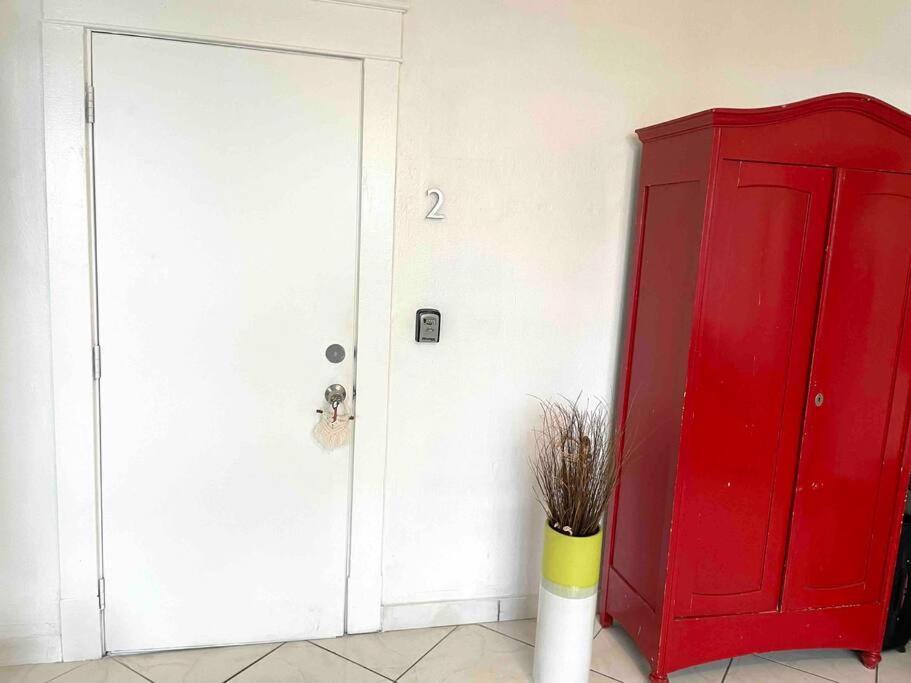 Private Suite Next To Calle Ocho Miami Kültér fotó