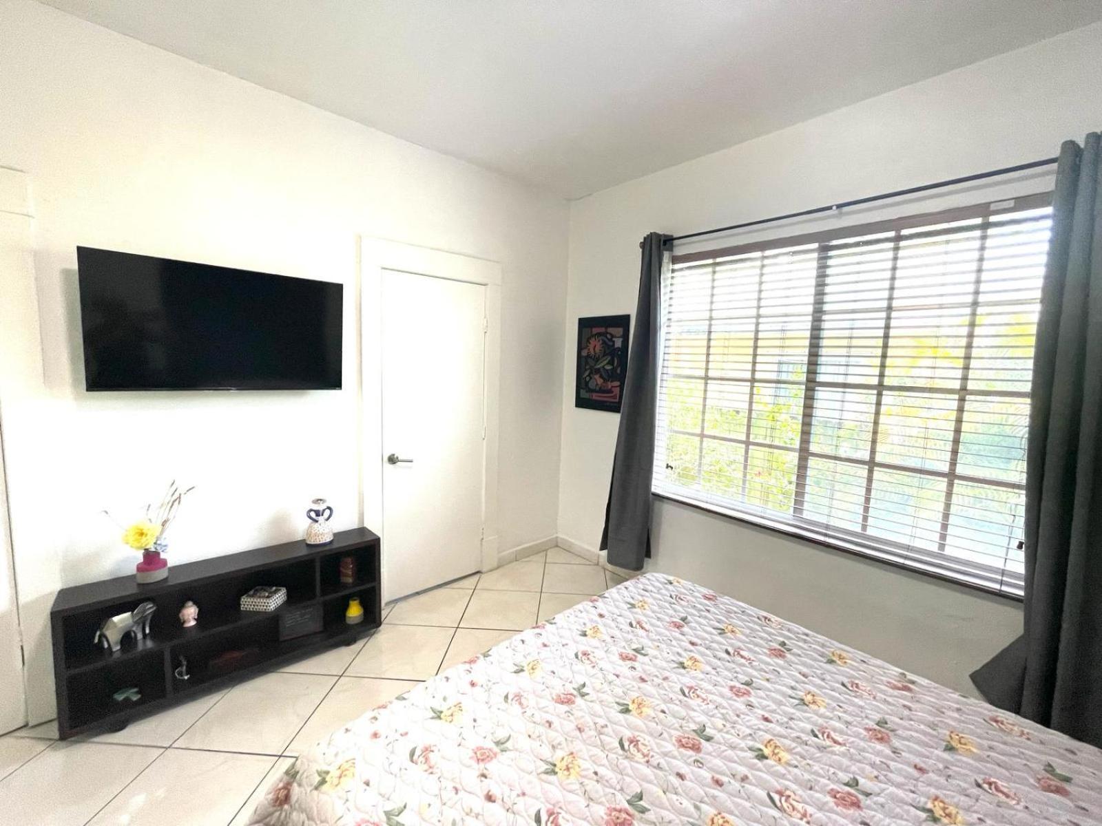Private Suite Next To Calle Ocho Miami Kültér fotó