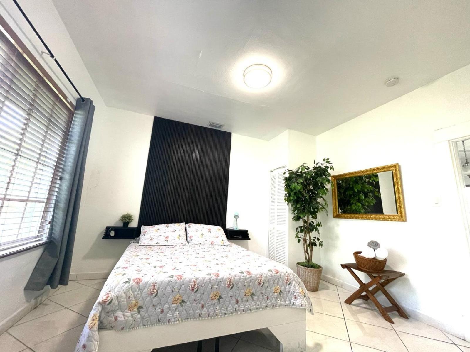Private Suite Next To Calle Ocho Miami Kültér fotó